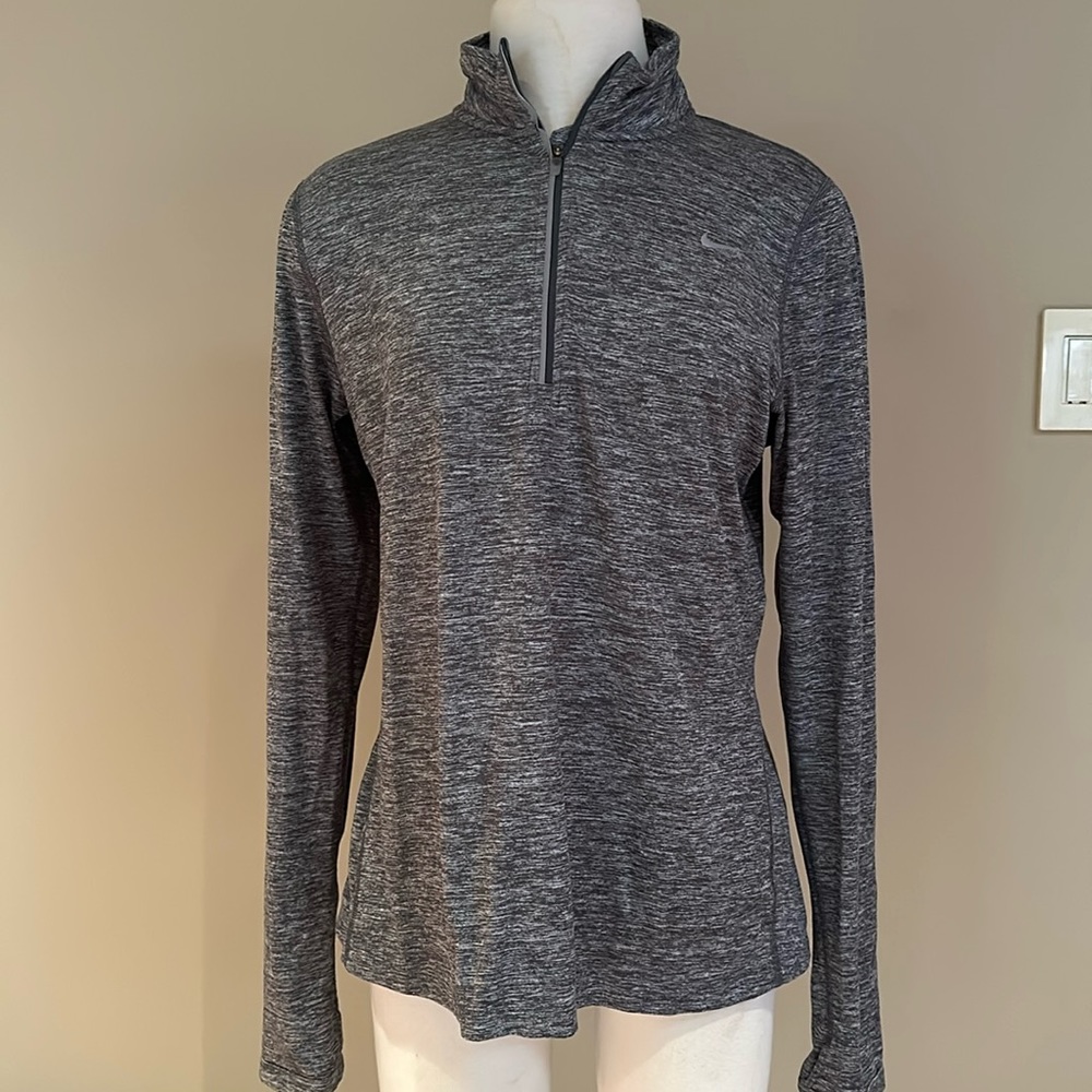Nike long sleeve 1/4 zip running top